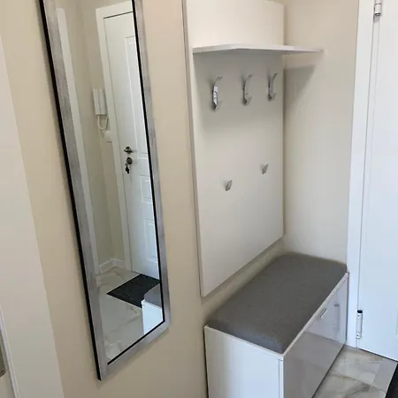 Apartments_vj דירה